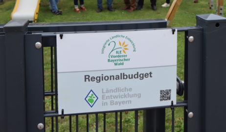Förderhinweisschild zum Regionalbudget
