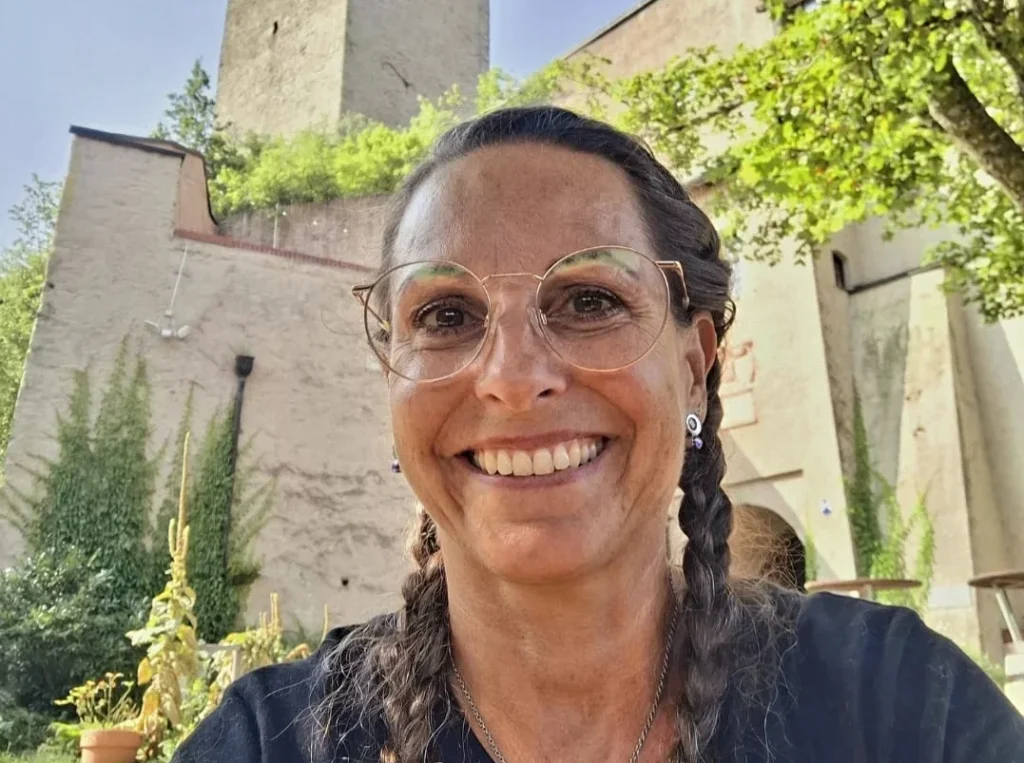 Wander- und Burgenführerin Michaela Dengler